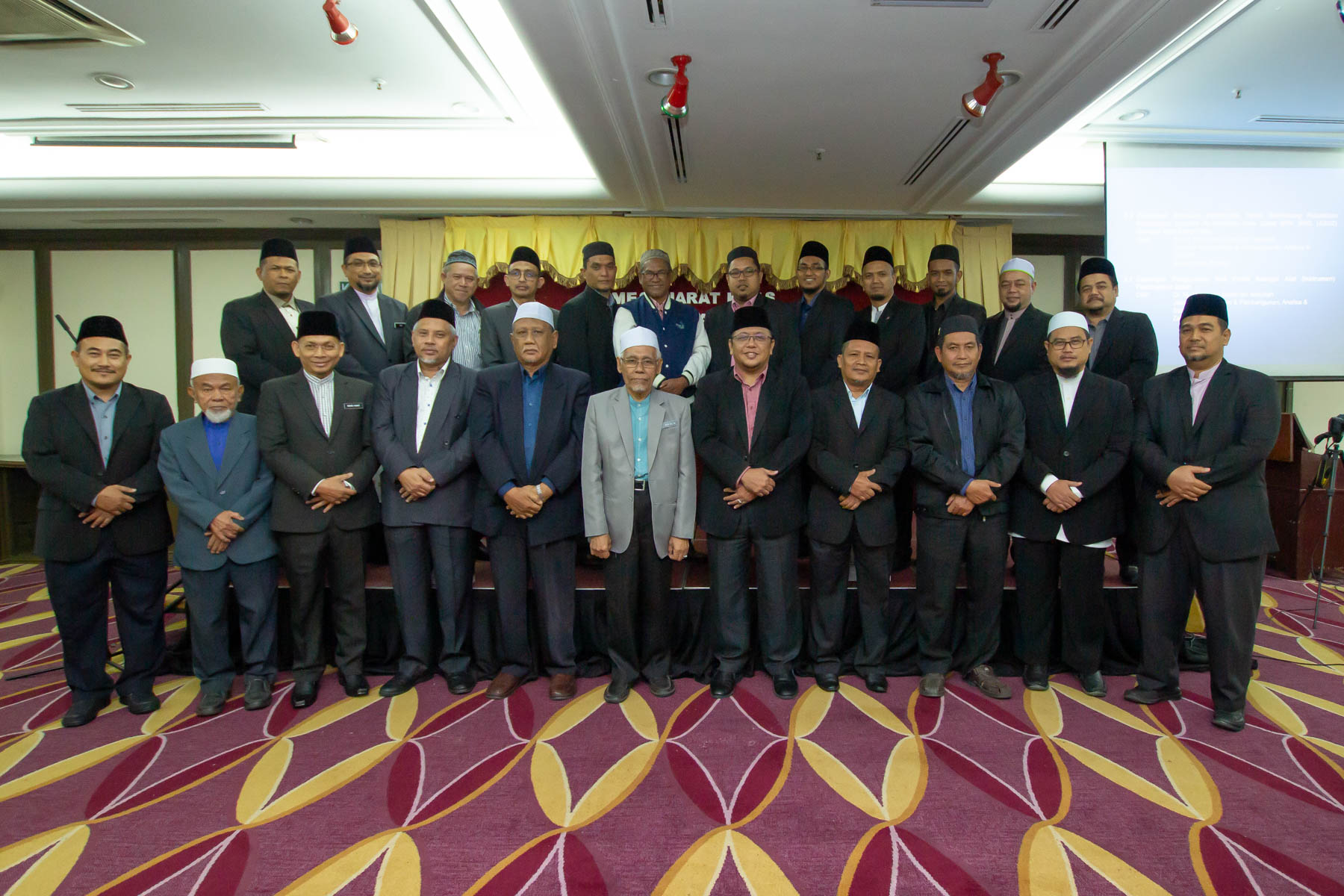 18 SEPTEMBER 2019 - Mesyuarat Khas Jawatankuasa Fatwa Negeri Pulau 